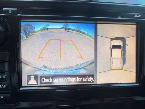 Used 2017 Nissan Titan Platinum Reserve image 16