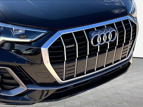 Used 2023 Audi Q3 2.0T Premium w/ Convenience Package AWD/4WD image 30