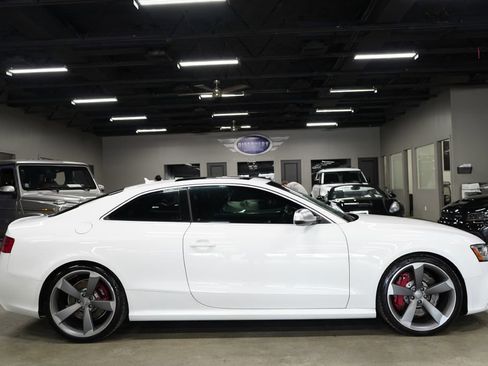 Used 2015 Audi RS 5 Coupe w/ Technology Package AWD/4WD image 7