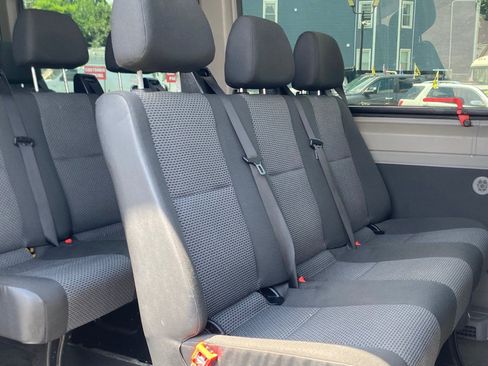 Used 2013 Mercedes-Benz Sprinter 2500 image 12