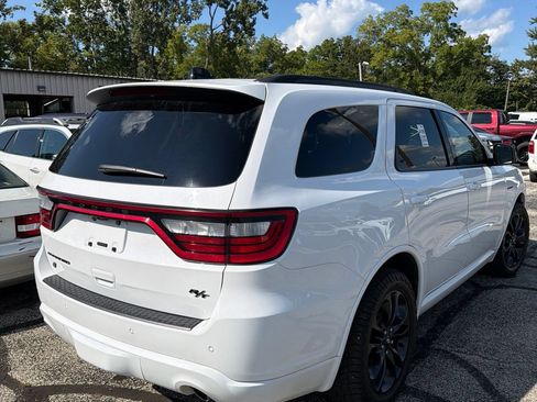 Used 2025 Dodge Durango R/T w/ Blacktop Package AWD/4WD image 4