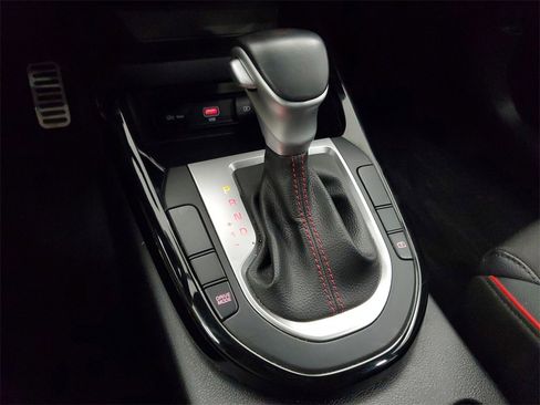 Used 2023 Kia Forte GT image 24