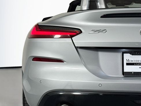 Used 2021 BMW Z4 sDrive30i w/ Executive Package image 14