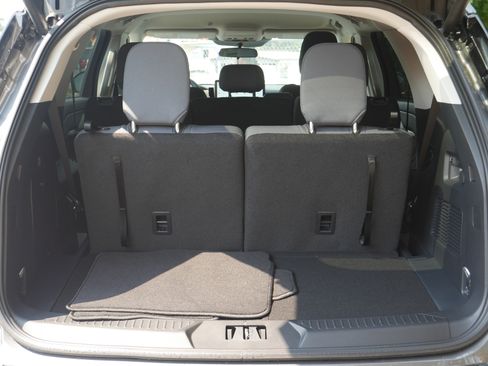 Used 2026 Ford Explorer Active AWD/4WD image 24