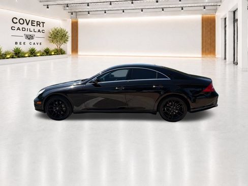 Used 2011 Mercedes-Benz CLS 550 image 4