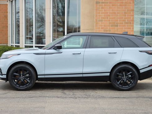 Used 2026 Land Rover Range Rover Velar Dynamic SE image 2