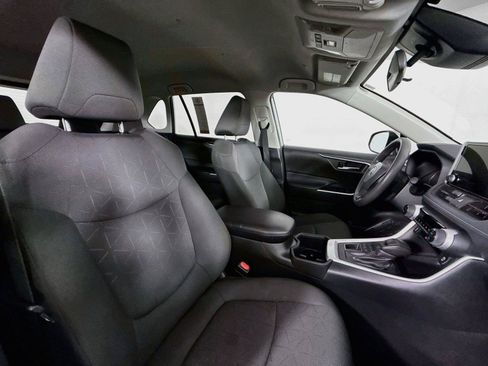 Certified 2024 Toyota RAV4 XLE AWD/4WD image 41