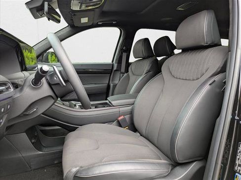 New 2025 Hyundai Palisade Calligraphy image 3