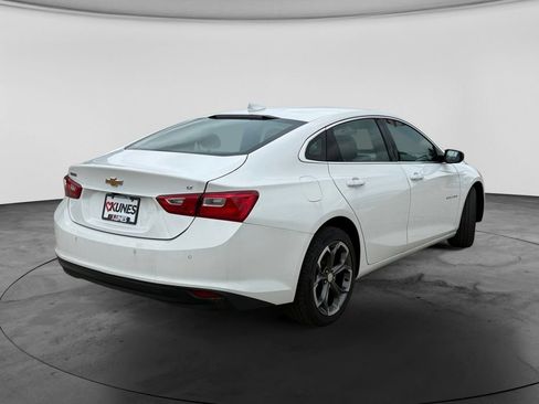 Used 2024 Chevrolet Malibu LT FWD image 10