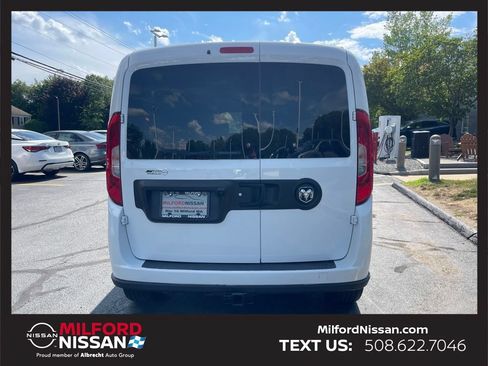 Used 2022 RAM ProMaster City Tradesman FWD image 4
