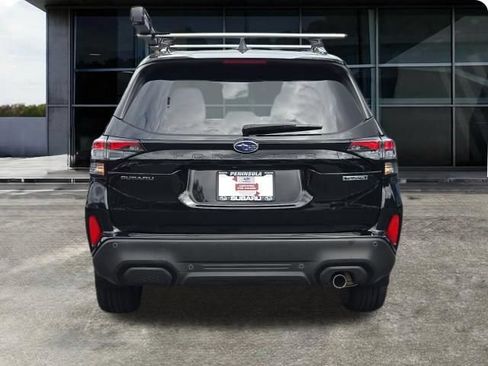 Certified 2025 Subaru Forester Touring AWD/4WD image 8