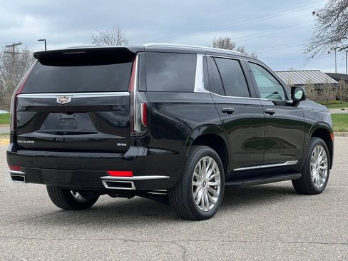 Used 2021 Cadillac Escalade Premium Luxury w/ Driver Assist Tech Package AWD/4WD image 49