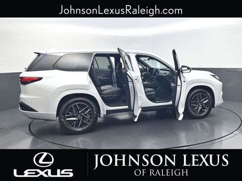 New 2026 Lexus TX 350 AWD image 32