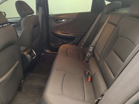 Used 2020 Chevrolet Malibu LT FWD image 18