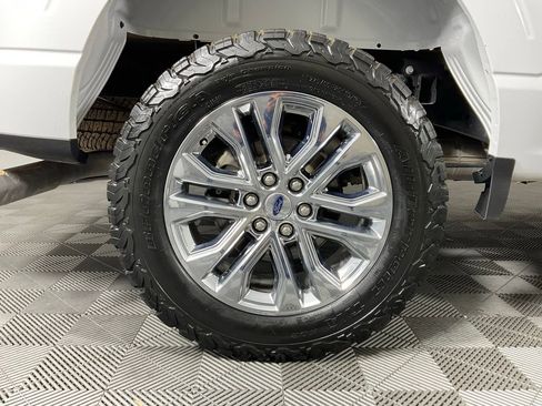 Used 2024 Ford F150 Lariat w/ Tow/Haul Package image 10