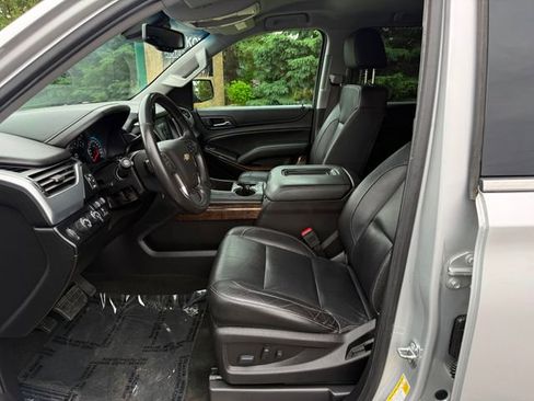 Used 2017 Chevrolet Suburban LT w/ Max Trailering Package AWD/4WD image 6