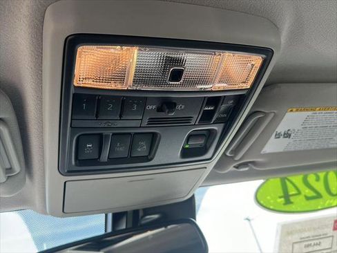Certified 2024 Toyota 4Runner SR5 Premium w/ Moonroof Package AWD/4WD image 19