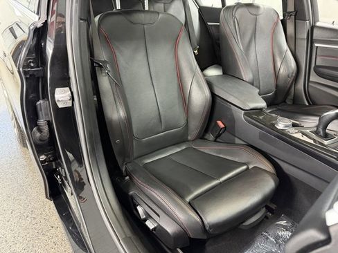 Used 2018 BMW 330i xDrive Sedan image 23