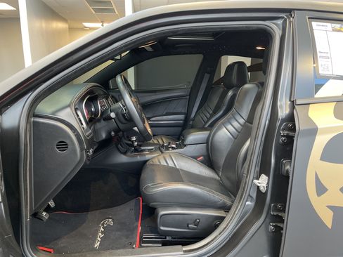 Used 2021 Dodge Charger SRT Hellcat RWD image 17