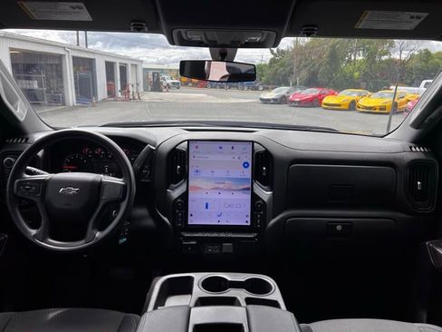 Used 2020 Chevrolet Silverado 1500 Custom Trail Boss w/ Custom Convenience Package image 19