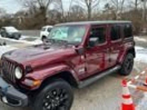 Used 2022 Jeep Wrangler Unlimited Sahara w/ Dual Top Group image 5