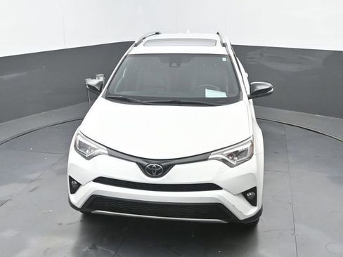 Used 2018 Toyota RAV4 SE w/ Power Extra Value Package FWD image 31