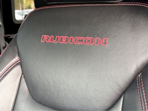 Used 2018 Jeep Wrangler Unlimited Rubicon image 5