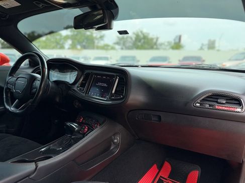 Used 2020 Dodge Challenger R/T Scat Pack RWD image 17