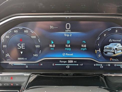 Used 2023 Chevrolet Silverado 1500 RST w/ Redline Edition AWD/4WD image 10