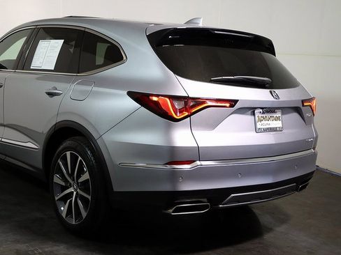 Used 2026 Acura MDX w/ Technology Package image 11