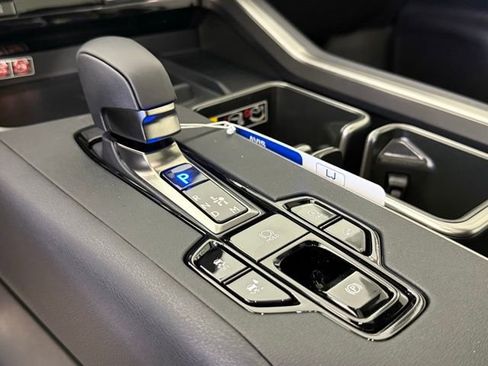 New 2026 Lexus TX 350 AWD image 18
