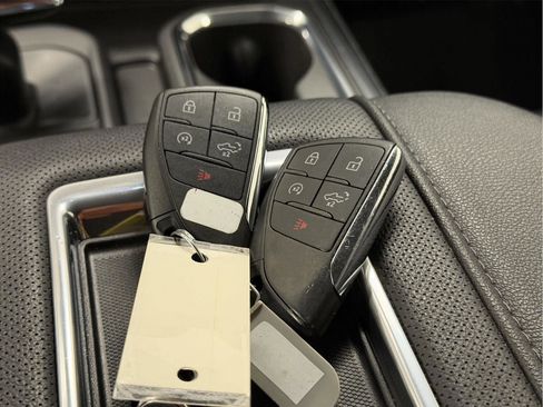 Certified 2022 Chevrolet Silverado 1500 LTZ image 44