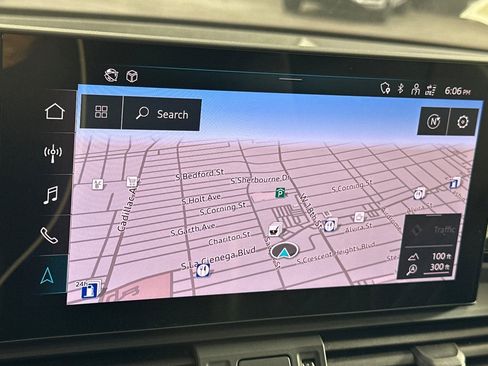 Used 2023 Audi SQ5 Premium Plus w/ Premium Plus Package image 18