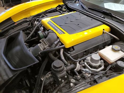 Used 2014 Chevrolet Corvette Stingray Convertible w/ 3LT Preferred Equipment Group image 30