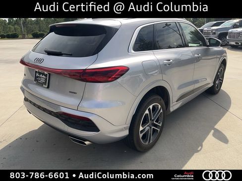 Used 2025 Audi Q5 Premium Plus w/ Premium Plus AWD/4WD image 4