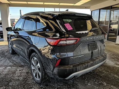 Used 2025 Ford Escape Platinum w/ Premium Technology Package image 7