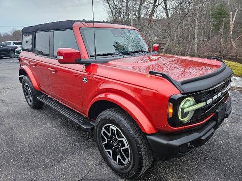 Certified 2023 Ford Bronco Outer Banks image 3