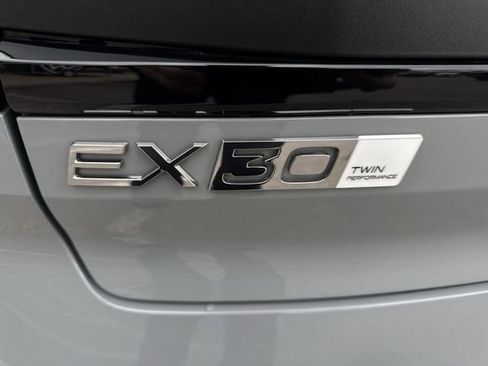 New 2026 Volvo EX30 Cross Country Ultra w/ Protection Package Premier image 33