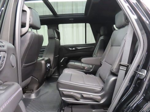Used 2023 GMC Yukon Denali image 10