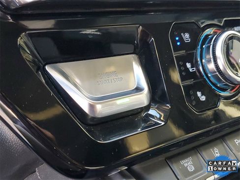 Used 2024 GMC Sierra 2500 Denali w/ Denali Reserve Package image 32