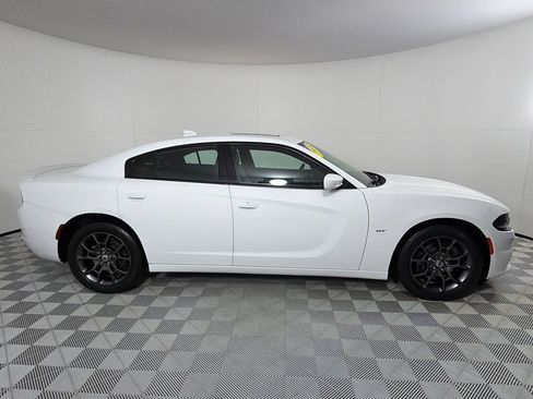 Used 2018 Dodge Charger GT image 4