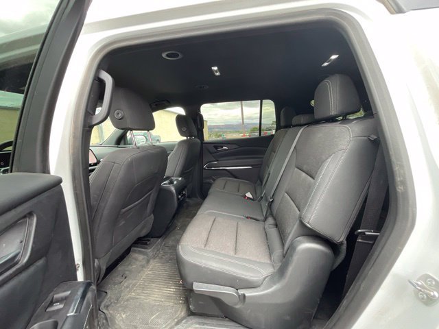 Used 2024 Chevrolet Traverse LS w/ Midnight/Sport Edition FWD image 7