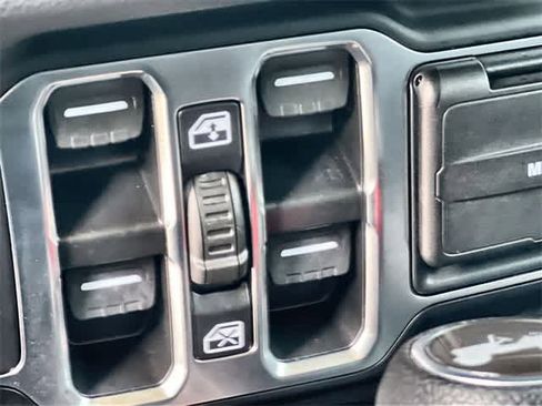 Used 2024 Jeep Wrangler Sport S w/ LED Headlamp & Fog Lamp Group image 33