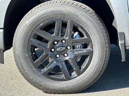 New 2026 Chevrolet Silverado 1500 RST w/ Convenience Package II image 34