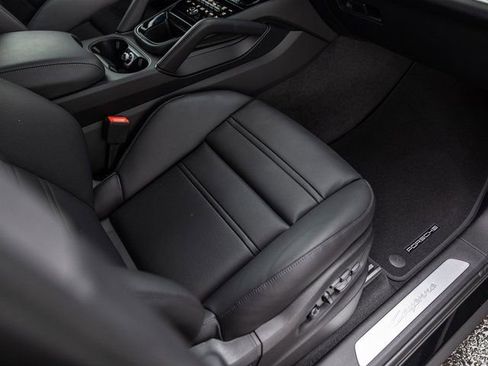 New 2026 Porsche Cayenne E-Hybrid image 52