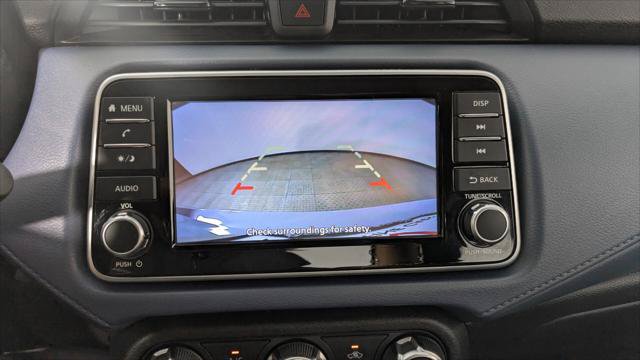Used 2025 Nissan Versa SV w/ Trunk Package FWD image 29