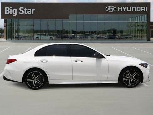 Used 2025 Mercedes-Benz C 300 Sedan image 5