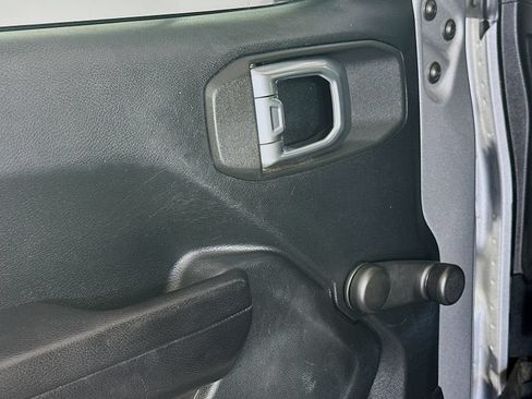 Used 2019 Jeep Wrangler Unlimited Sport AWD/4WD image 18