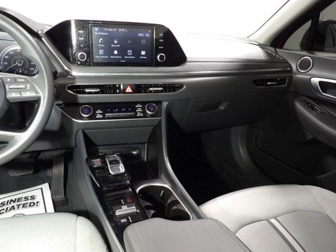 Used 2021 Hyundai Sonata SEL w/ Cargo Package image 15