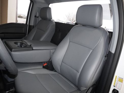 New 2026 Ford F350 XL w/ XL Chrome Package RWD image 25